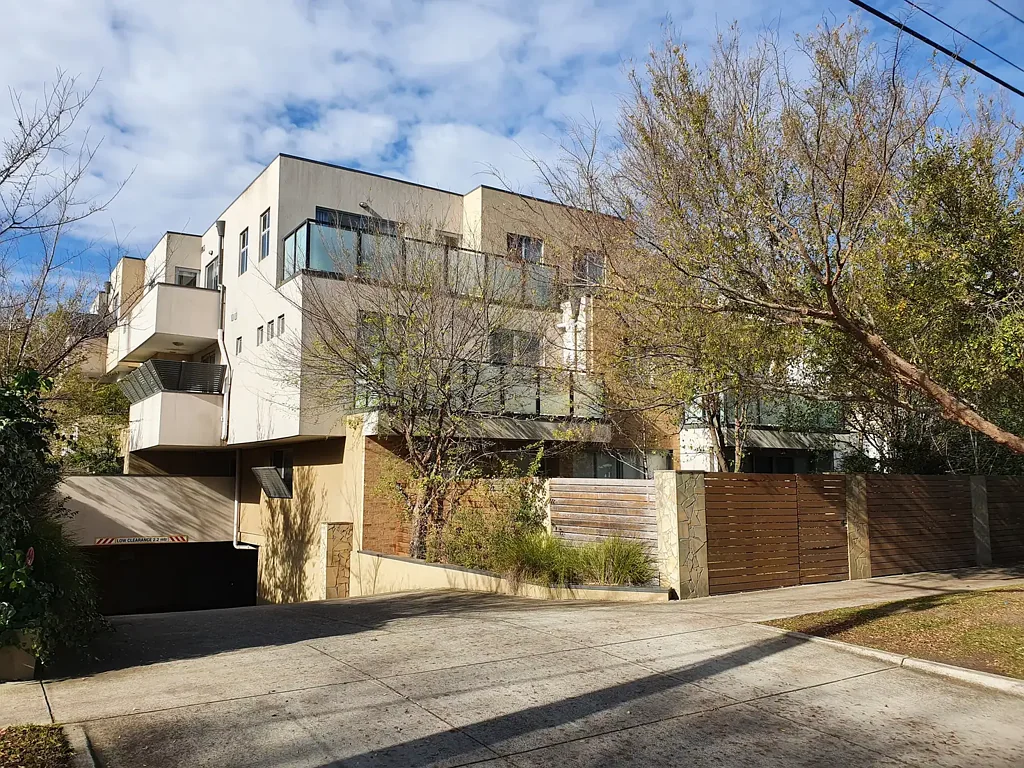 TWO-BEDROOM APARTMENT IN A FANTASTIC LOCATION