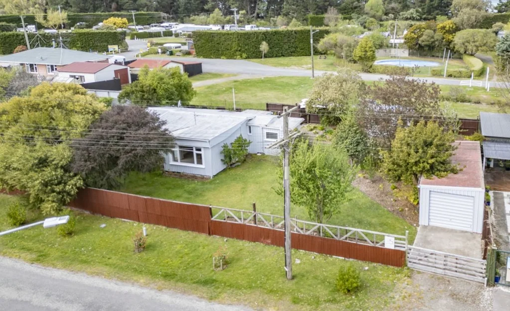 Leithfield 2房  Affordable Beachside Escape – Sea’s the Day