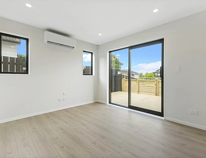 13a Southview Place, Wattle Downs, Manukau City, 3房, 2浴, Townhouse