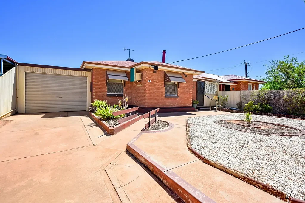 28 Phillips Street, Whyalla Stuart, SA 5608