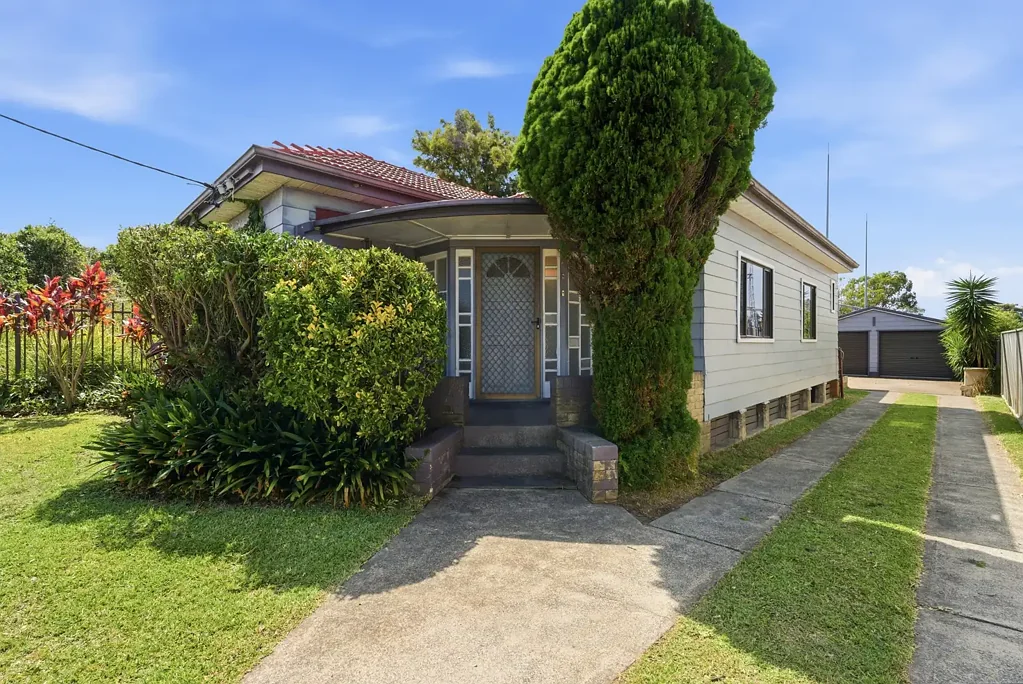 448 Glebe Road, Hamilton South, NSW 2303