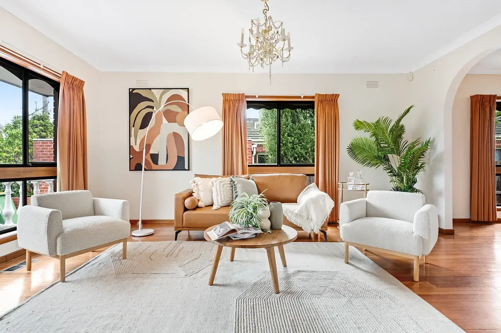 Northcote 4 Bedroom A Grand, Timeless Family Residence in Prestigious Northcote