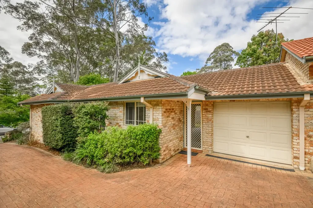 Beautiful townhouse in leafy location
