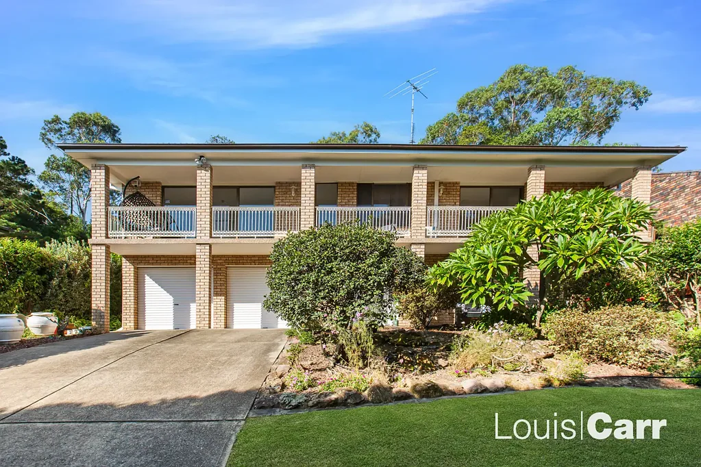 West Pennant Hills 4Phòng ngủ Private Elevated Position + District Views: Zoned Carlingford High