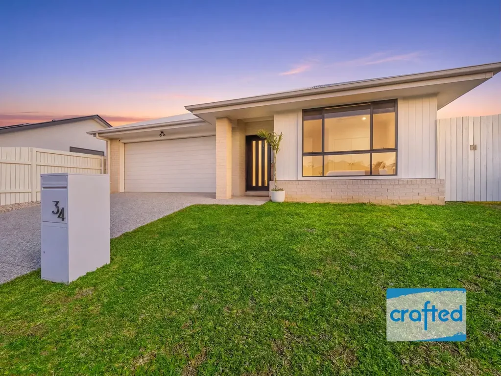 Flagstone 4 Bedroom Modern Living In Urban Convenience with Costal Vibes