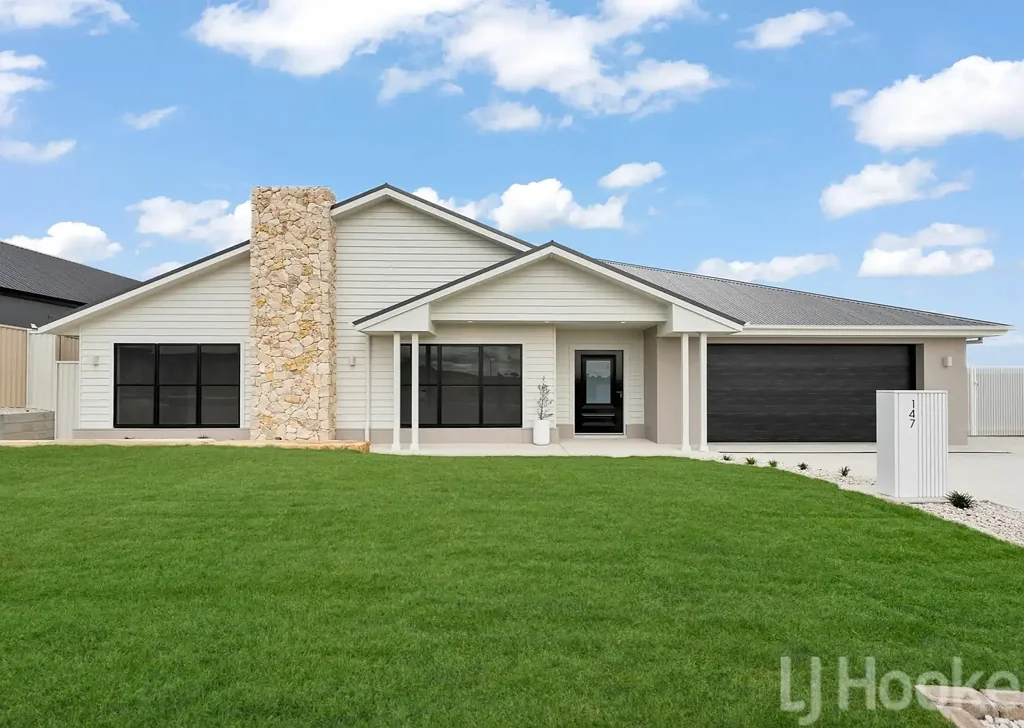 Kelso 4બેડરૂમ Elevated  Luxury - Brand New in Marsden Estate
