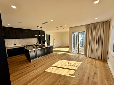 Brand New Sandringham