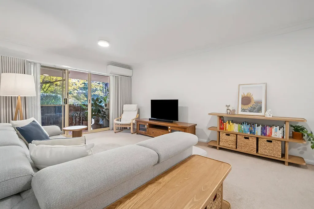 Hornsby 2Kwarto Ground floor unit with spacious courtyard