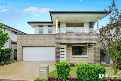 33 AUSTIN ST, SCHOFIELDS NSW 2762, 4 침실, 2 욕실, House