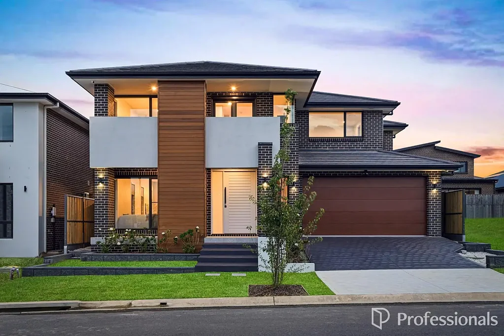 Brand New Family Entertainer in Prime Gables Location