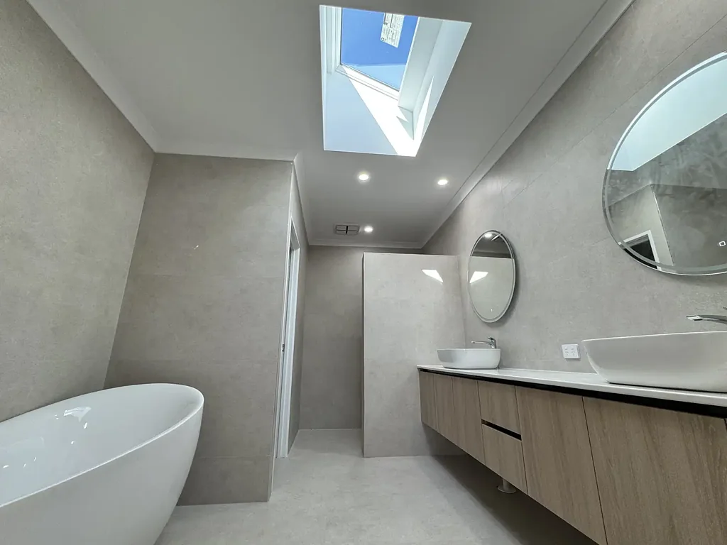 Riverton 4房  Brand-New Luxury Living in the Rossmoyne Senior High School Zone