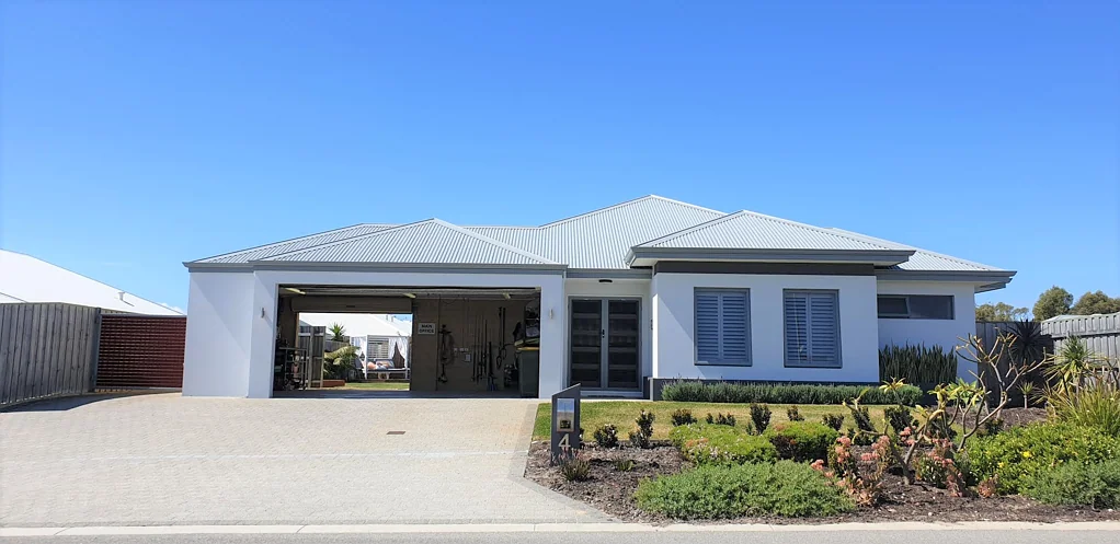 4 Carbon Street, Yanchep, WA 6035