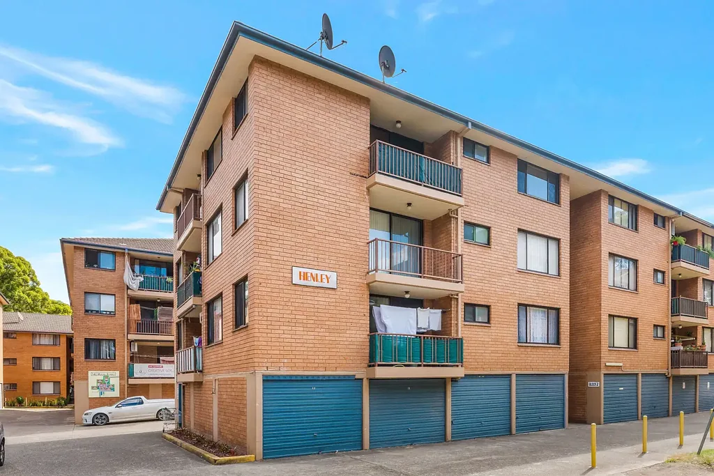 18/142 Moore Street, Liverpool, NSW 2170