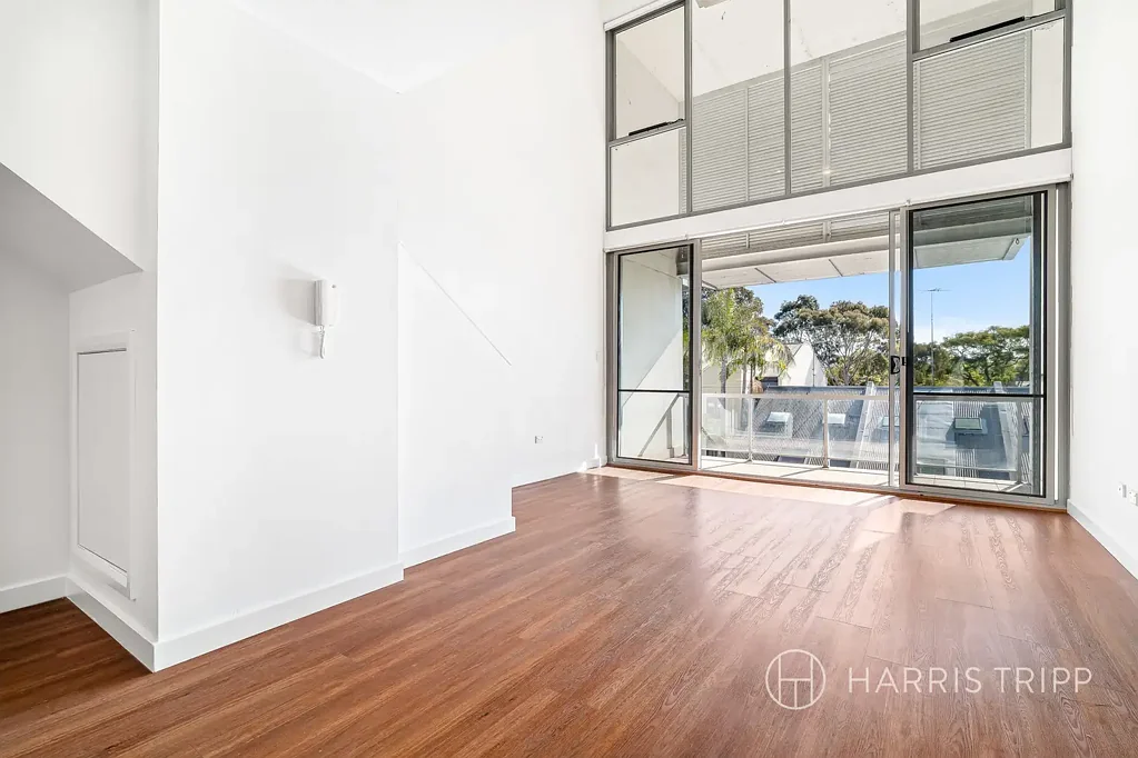 Stylish Loft-Style Apartment in Prime Alexandria Location