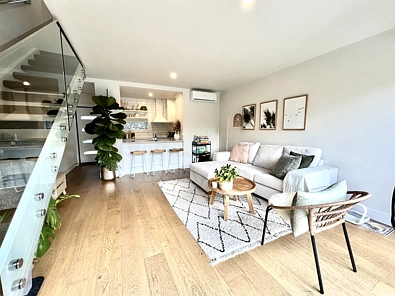 Modern townhouse