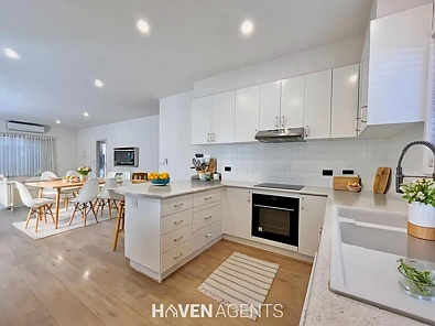 2/528 Bluff Road, Hampton, VIC 3188, 4 Bedrooms, 2 Bathrooms, Townhouse