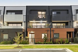 19 Haven Parade, Altona North
