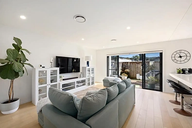 21 Chambers Circuit, Warriewood, NSW 2102, 3 Bedrooms, 2 Bathrooms, Townhouse