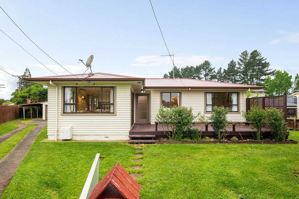 66 Southsea Crescent, Silverdale, Hamilton, Waikato