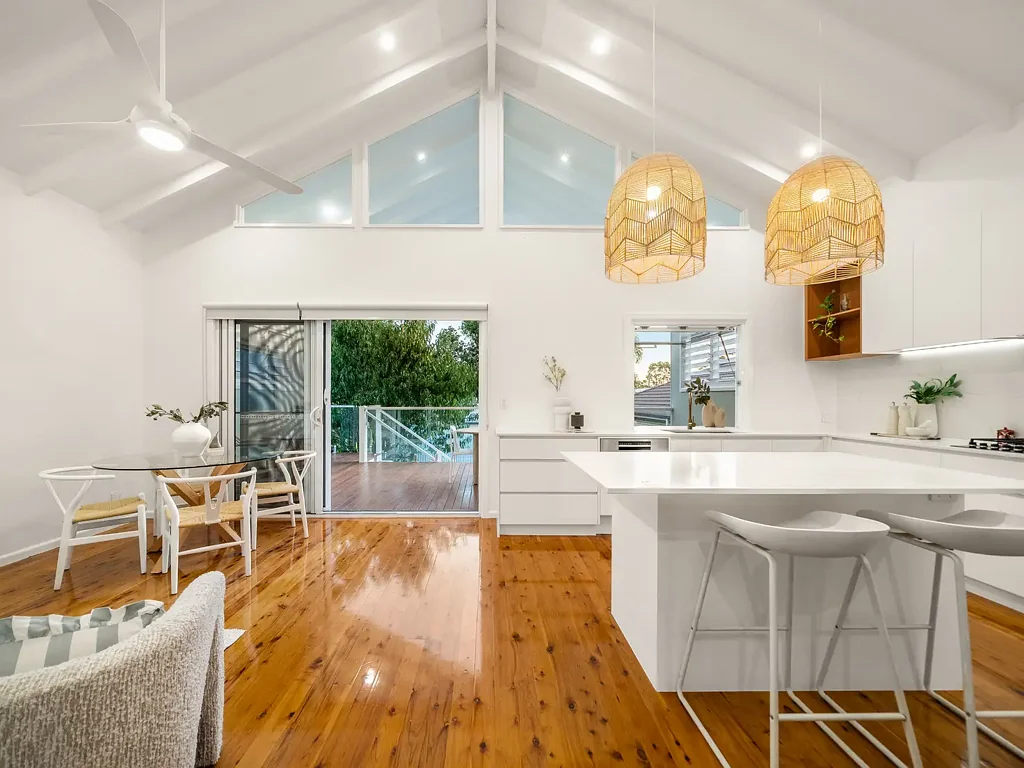 14 Connaught Street, Sandgate, QLD 4017