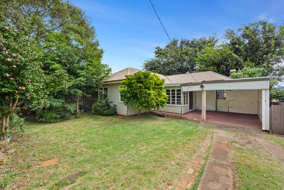 157 PERTH ST, SOUTH TOOWOOMBA QLD 4350, 0 Kuwarto, 0 Banyo, House