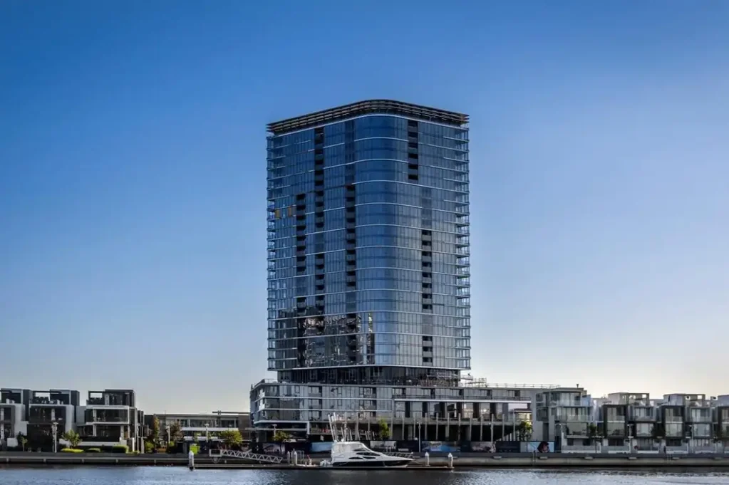 Luxury Waterfront Living with Spectacular City & River Views – 3 Bedrooms + Study | FLARE REAL ESTATE