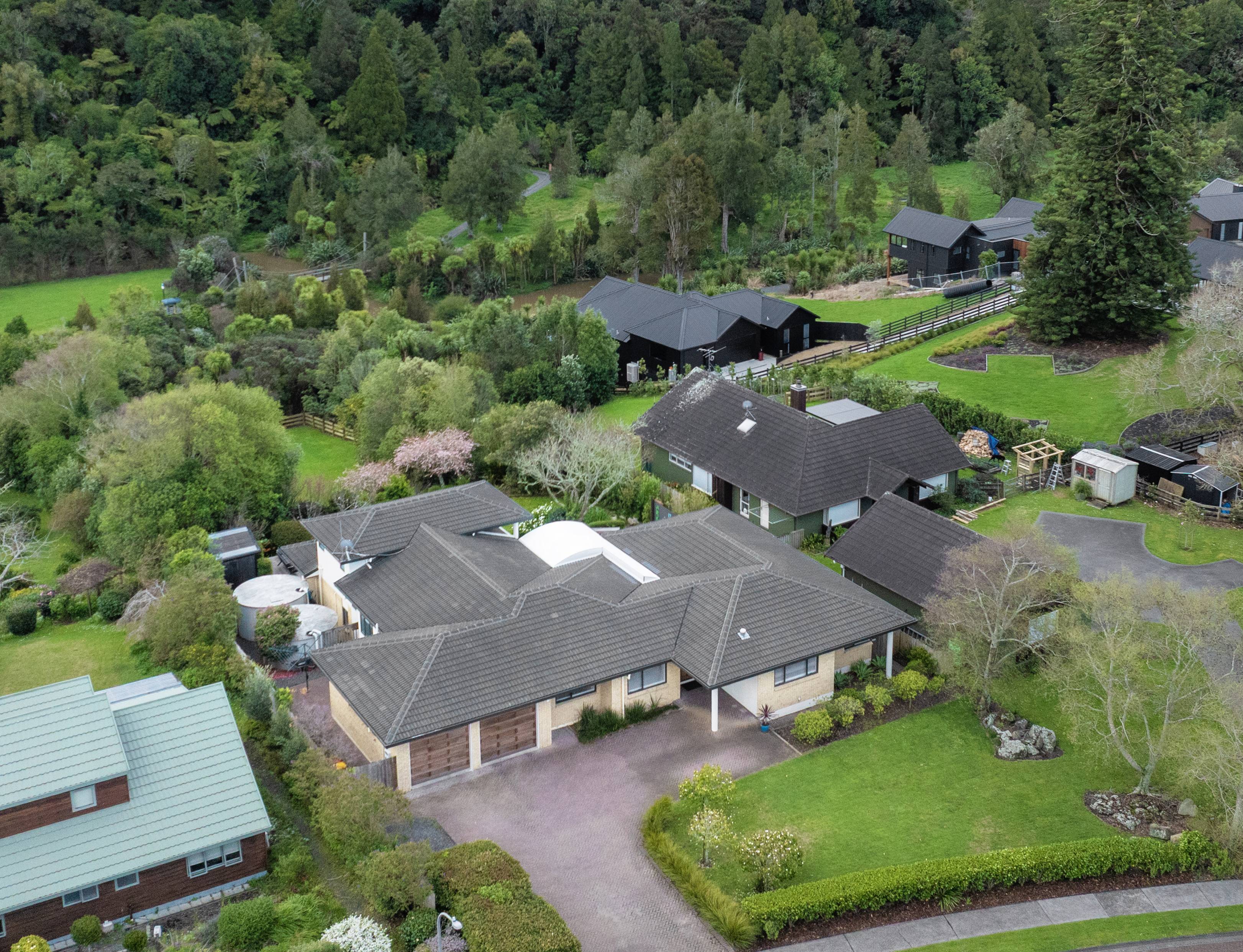 9 Mark Williams Place, Clevedon, Manukau City, 5房, 3浴, 独立屋