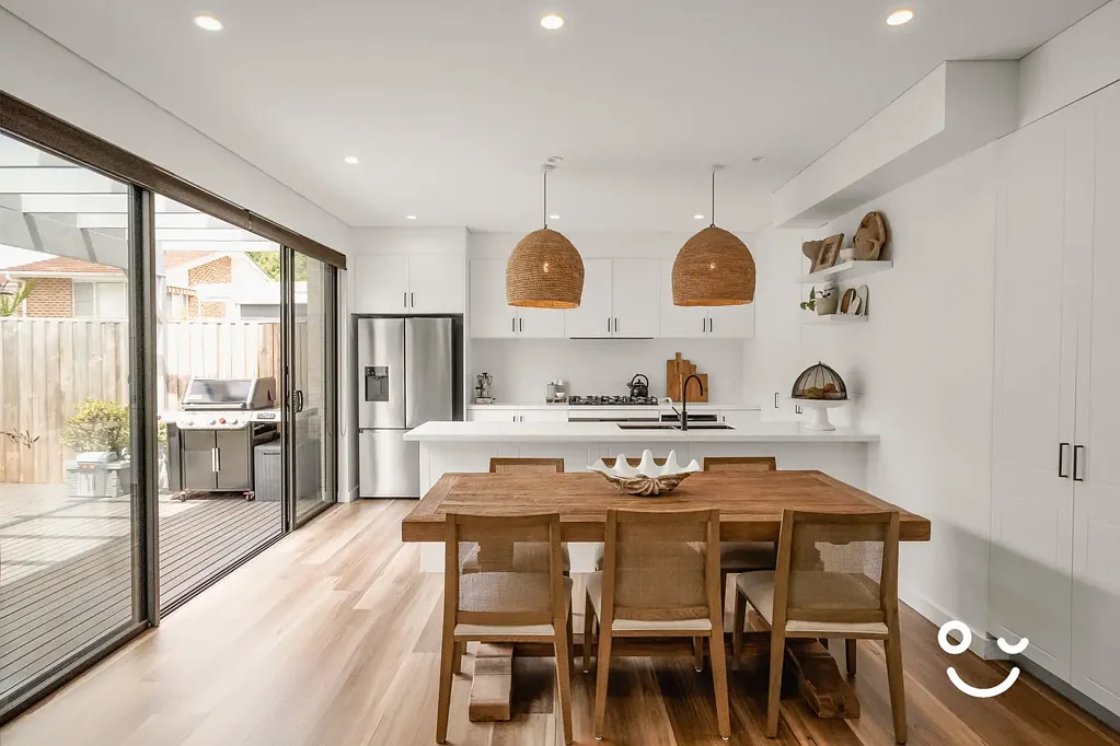 Corrimal 3ห้องนอน Whitehaven