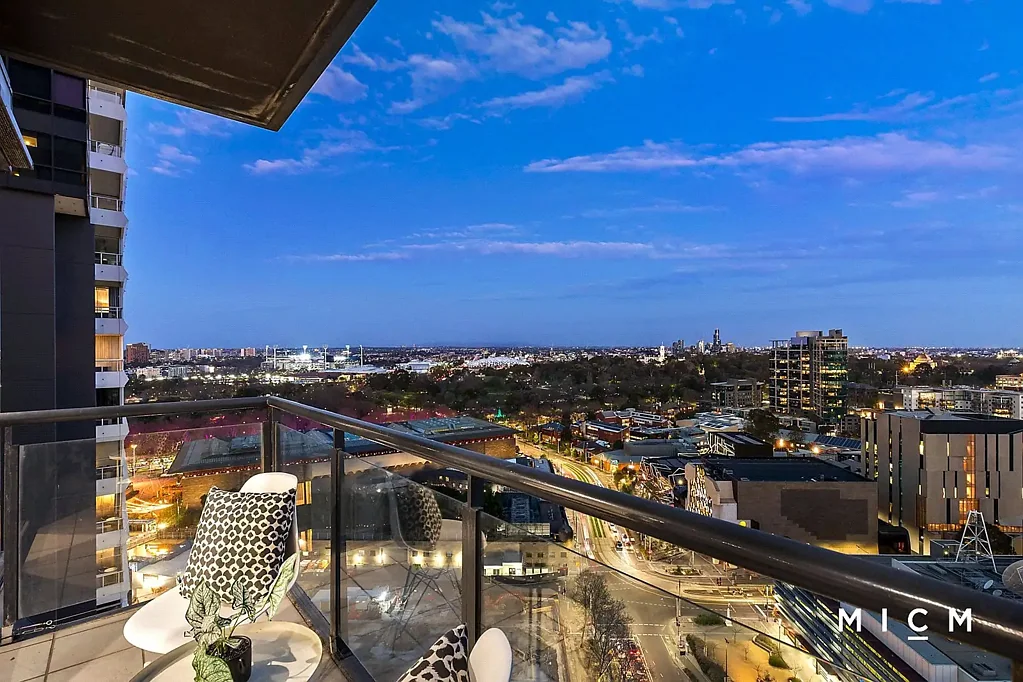 Southbank 3Phòng ngủ Southpoint Sophistication from a Commanding Corner Perch