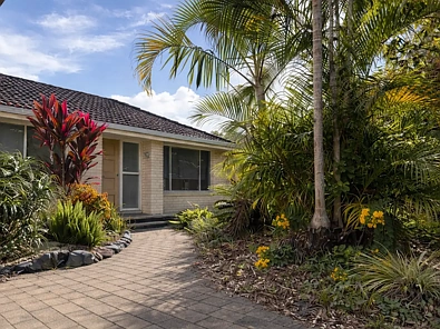 Emerald Beach 4 Bedroom Coastal Beach-Style Home with Renovation Potential