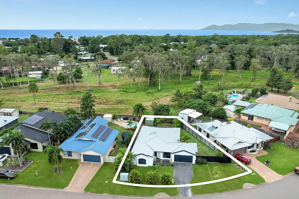 23 Daintree Drive, Bushland Beach, QLD 4818