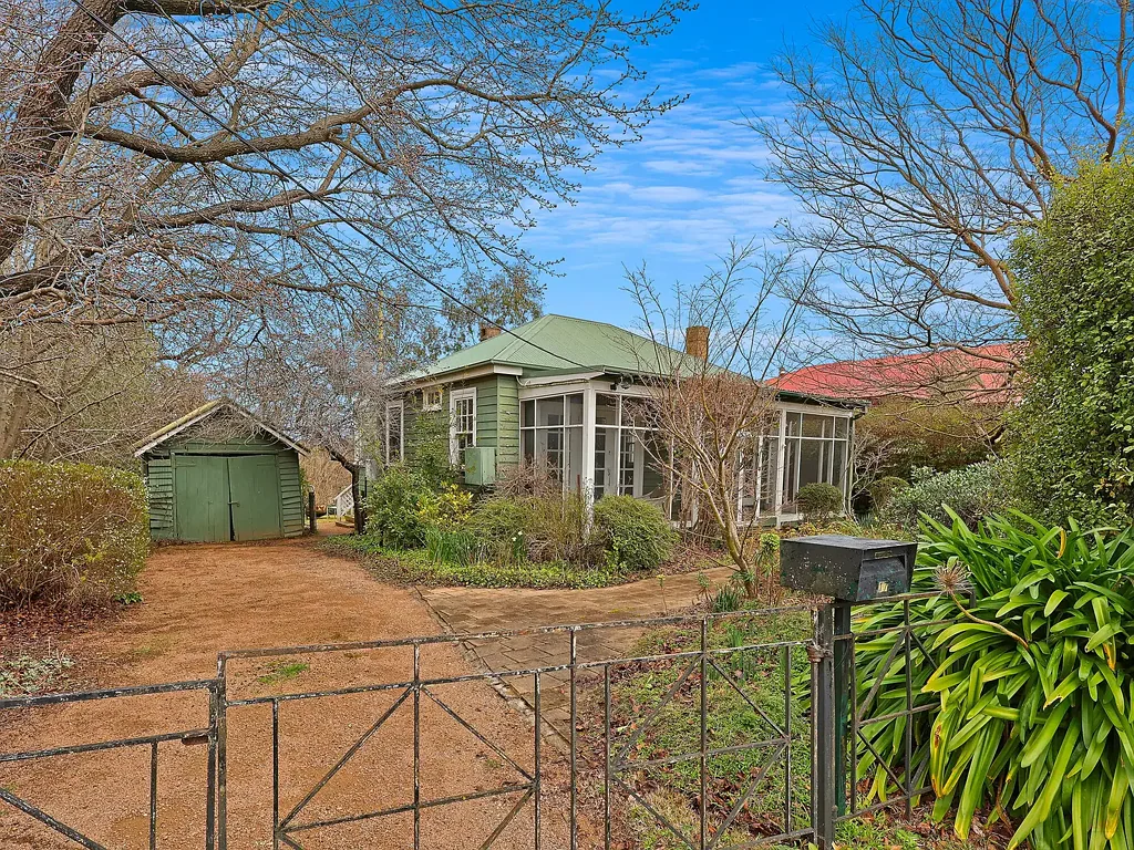 Moss Vale 1房  Unlock Potential in Prime Moss Vale Location