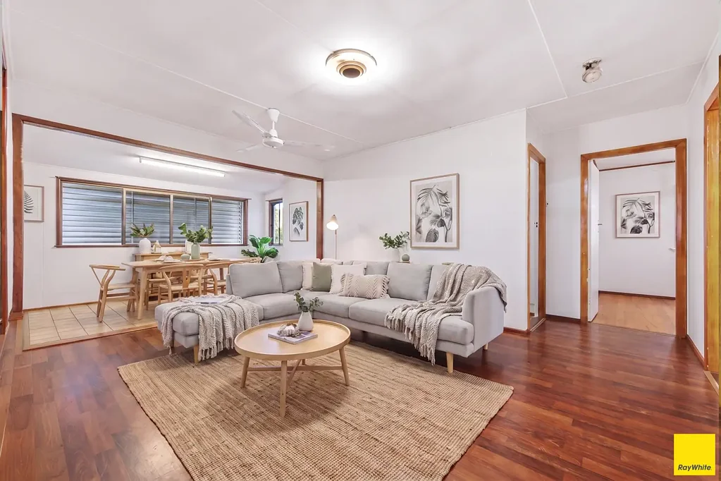 Spacious Five-Bedroom Family Home!