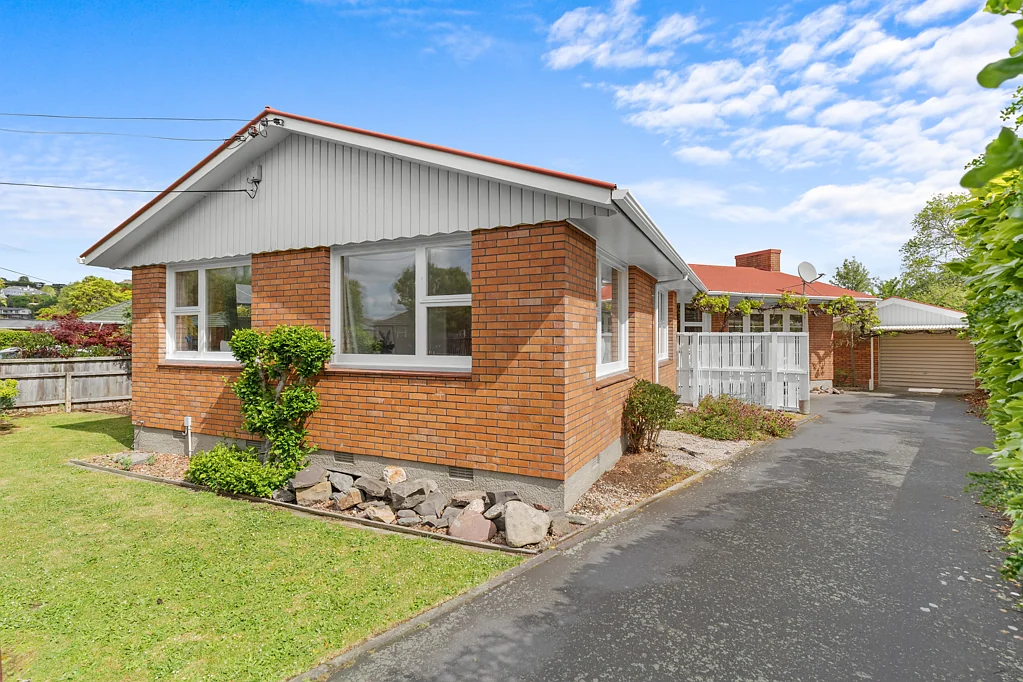 11 Palmside Street, Somerfield, Christchurch, Canterbury