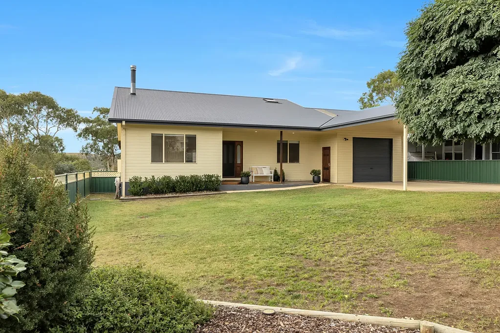 32 Bligh Street, Cooma, NSW 2630