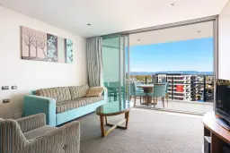 709/3018 Surfers Paradise Boulevard, Surfers Paradise