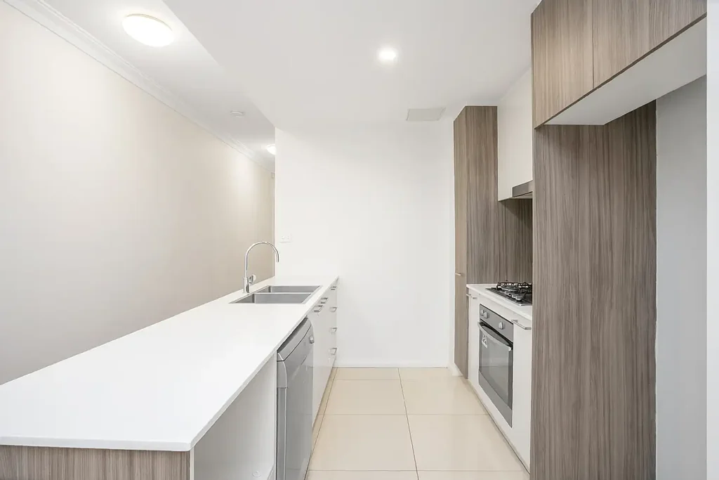 Baulkham Hills 2 Bedroom Modern Apartment - Ready to move in!