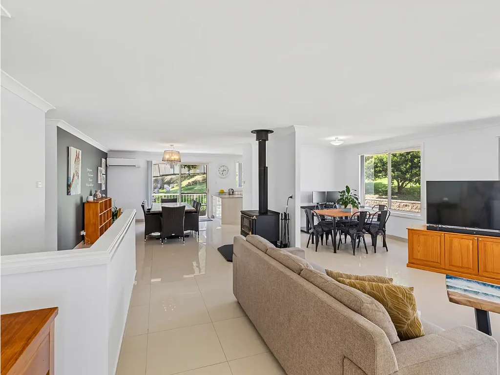 22 Matelot Place, Belmont, NSW 2280