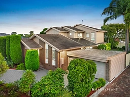 4 Peacock Close, Mill Park