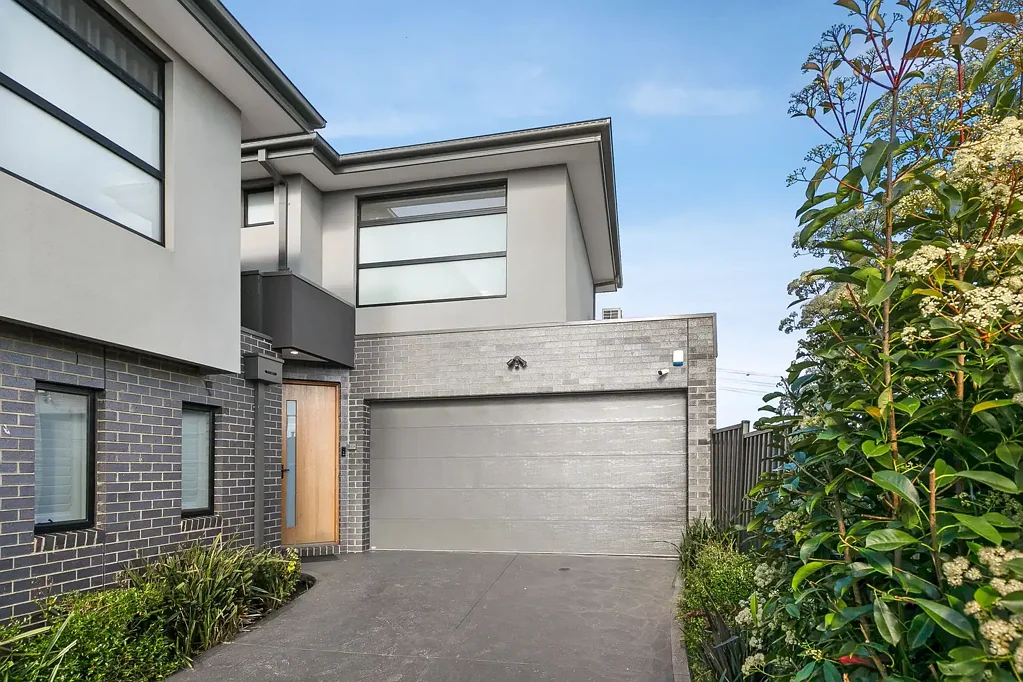 3/16 Inverie Court, Greenvale, VIC 3059