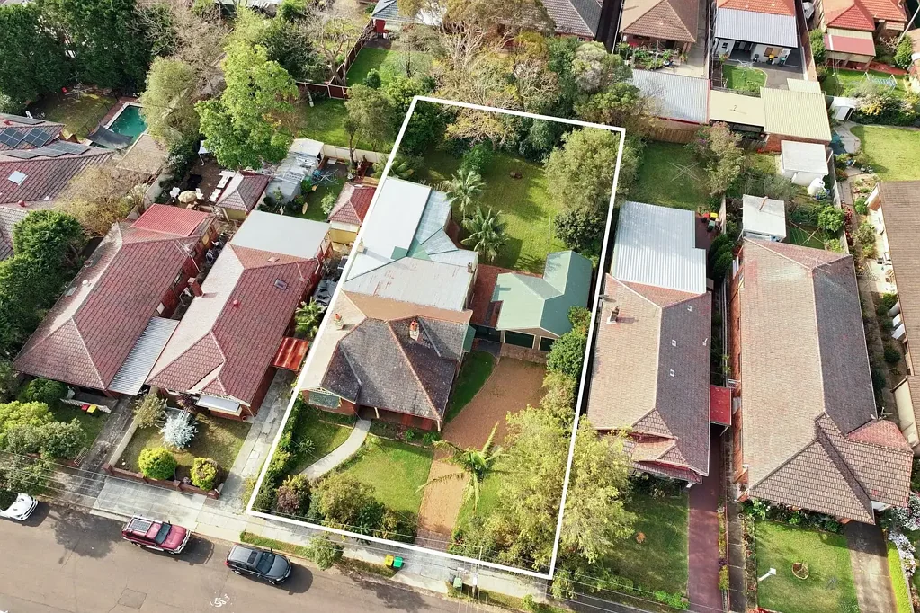 Burwood 5部屋 Classic Federation residence unfolds over a substantial 1163sqm parcel | DA Approved Luxury Home