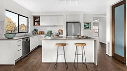 339 Pyrus Crescent, Mickleham
