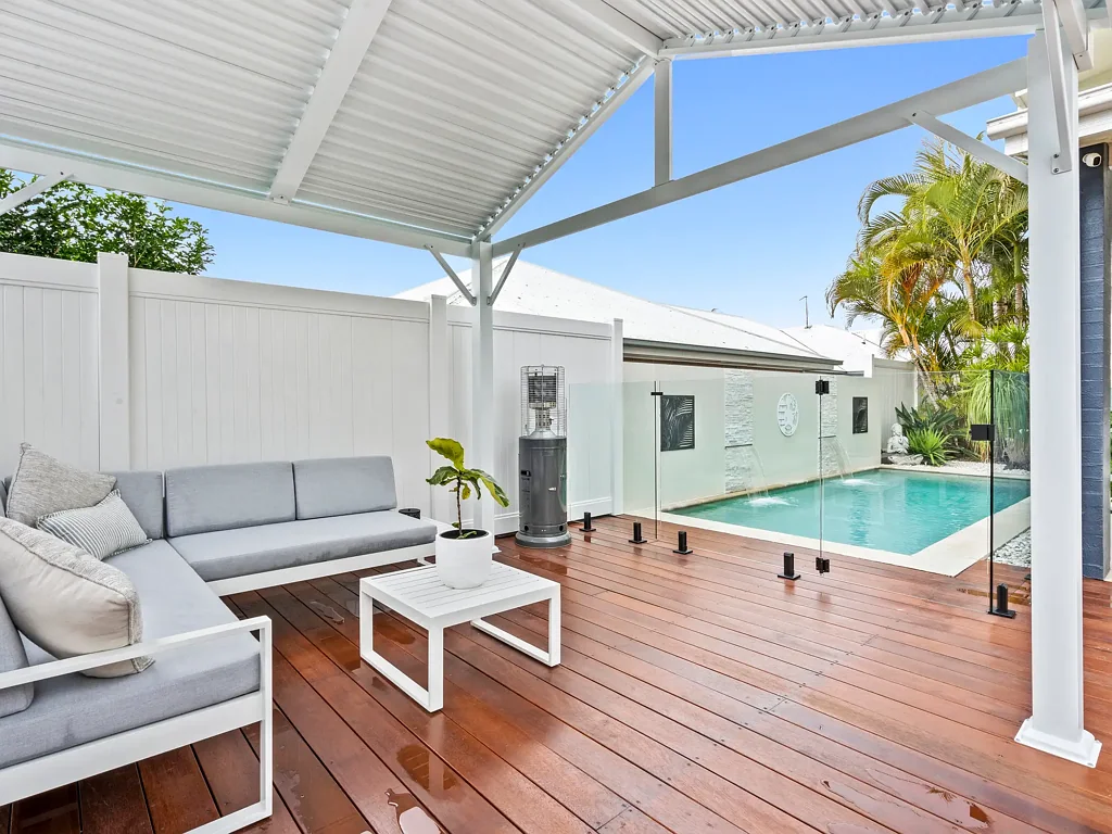 47 Long Island Drive, Windaroo, QLD 4207