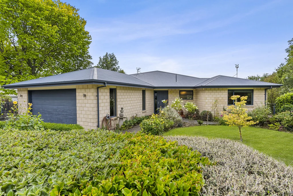 Geraldine 3Zimmer Private, peaceful and priced to sell!
