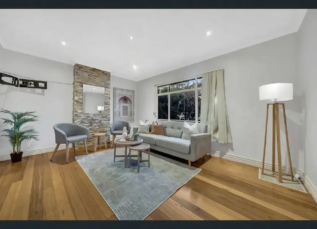 Comfortable 3-Bedroom Home in Prime Doveton Location.!!