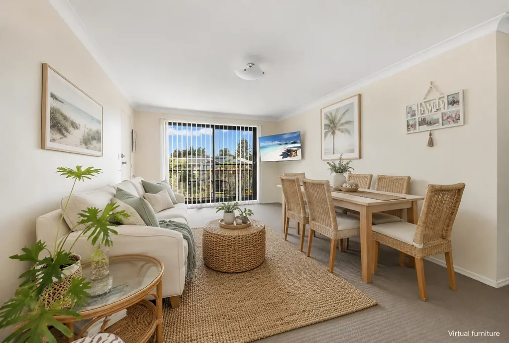 Sunny, East Facing 2 Bedroom Unit in Prime Location