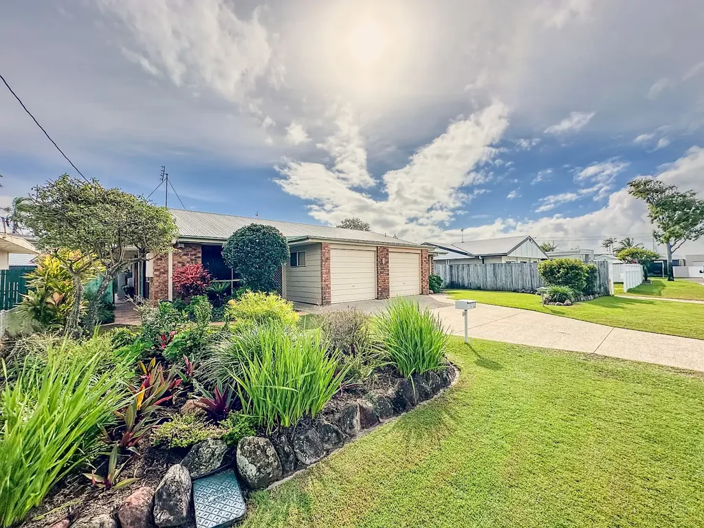 Buddina 2 Slaapkamer Coastal Duplex 2BR Buddina Delight!