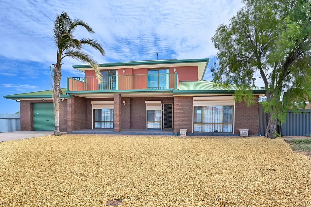25 Travers Street, Whyalla Norrie, SA 5608