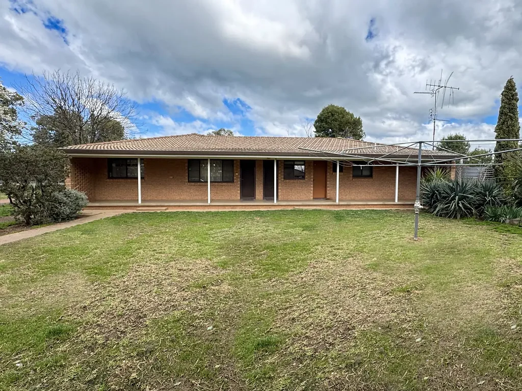 Ray White Real Estate Parkes