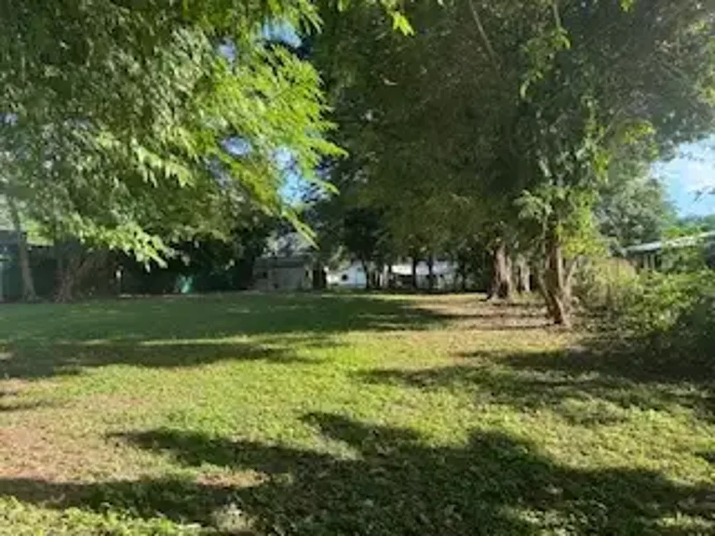 ਪਤਾ ਗੁਪਤ, Edmonton, QLD 4869